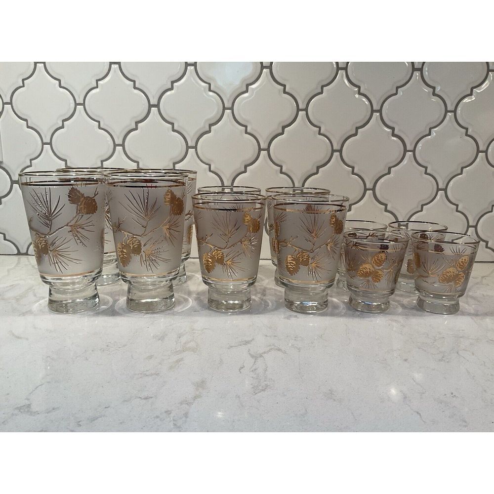 Vintage Libbey Frosted Glasses With Gold Pine Cones, 4 Large, 4 Medium, 4 Small